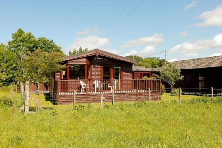 lodges in Cumbria with private hot tub 3