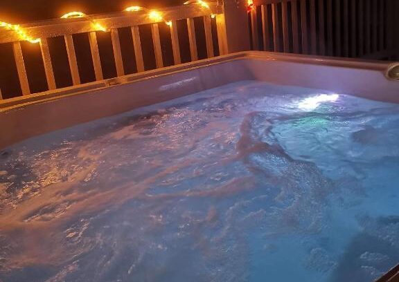 lodges near Newcastle with private hot tub 2