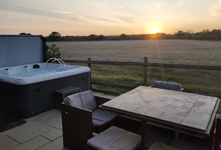 romantic lodges with private hot tub Essex