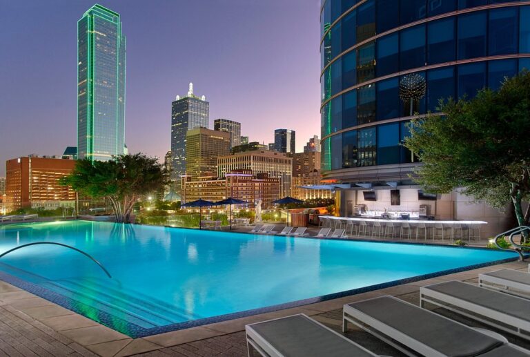 Cool Hotels in Dallas 3