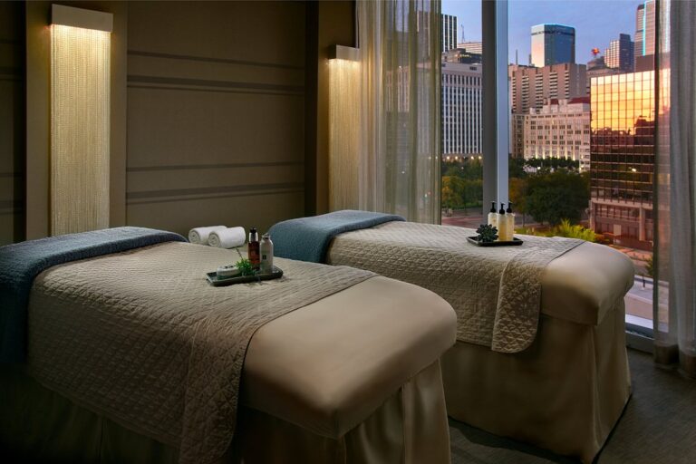 Cool Hotels in Dallas 4