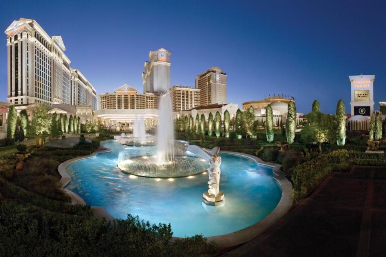 Cool Hotels in Las Vegas 1