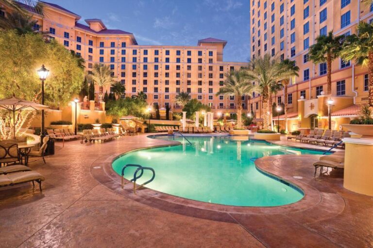 Cool Hotels in Las Vegas 1