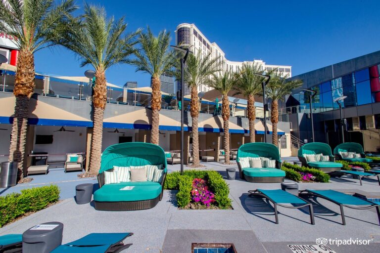 Cool Hotels in Las Vegas 5