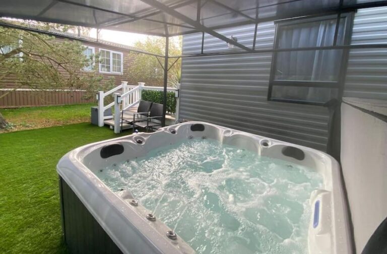 lodges in North East UK with hot tub 2