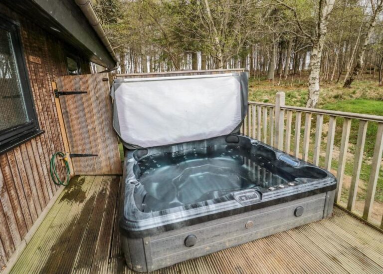 lodges with private hot tub in North East UK 3