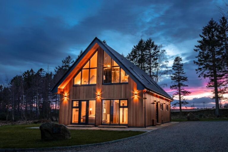 log cabins with hot tub in North East of UK 2