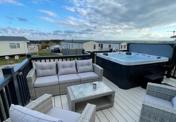 luxury hot tub lodges in North East of UK 4