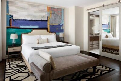 romantic and luxury hotels in Chicago 3