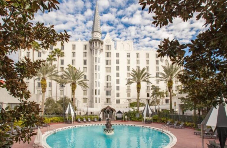Cool Hotels in Orlando 1