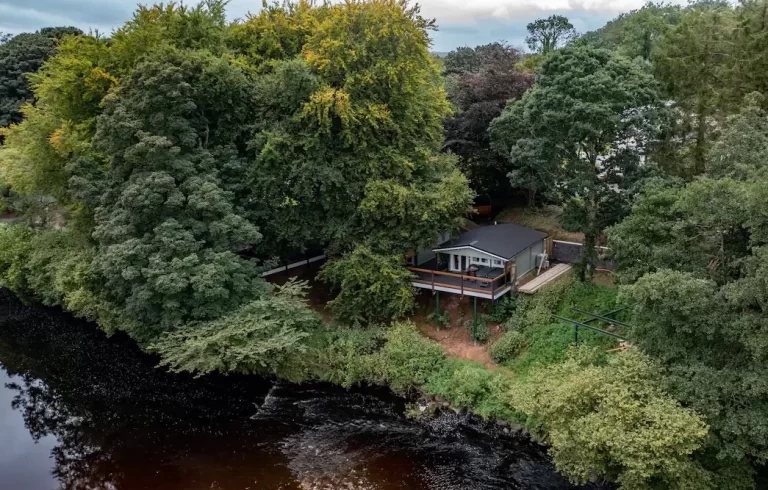 Luxury Lodge with Private Hot Tub in northern ireland