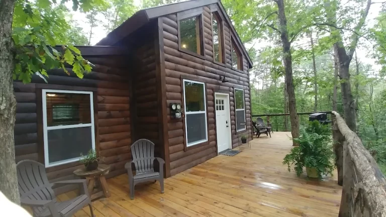 NEWEST TREEHOUSE in Hocking Hills5
