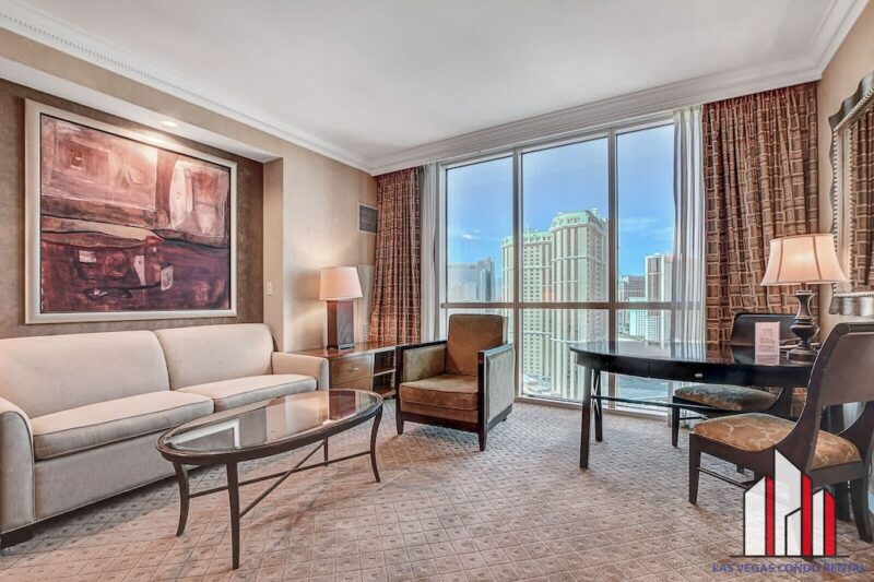 hotels in Las Vegas Strip with hot tub in room 2