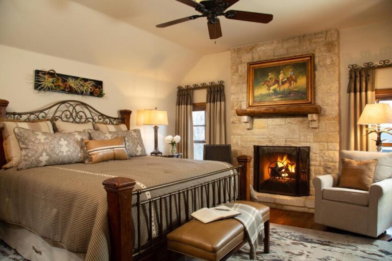 luxury boutique hotels in Fort Worth Texas 6