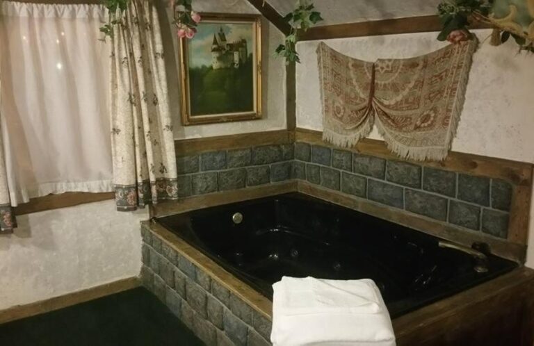 unique accommodations near Los Angeles with hot tub 3