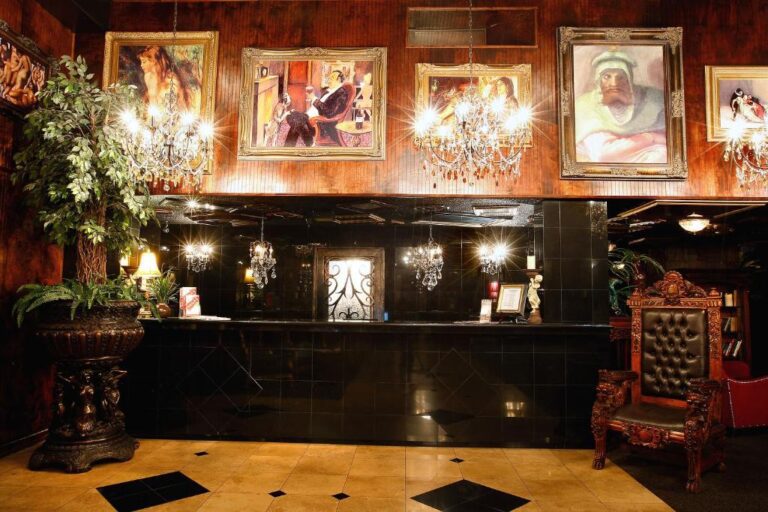 unusual and cool boutique hotels in Las Vegas 4