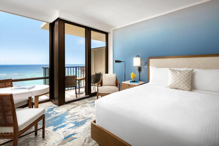 Coolest Hotels in Hawaii Halepuna Waikiki by Halekulani