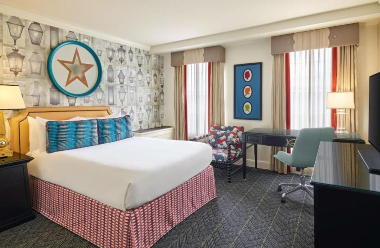 boutique hotels near Washington DC with hot tub in room 2