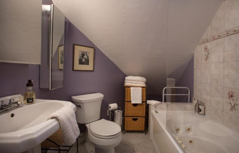 lovely boutique hotels in San Francisco with hot tub