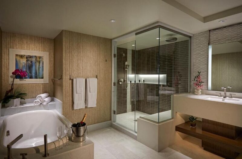 rooms with spa bath in Florida 2