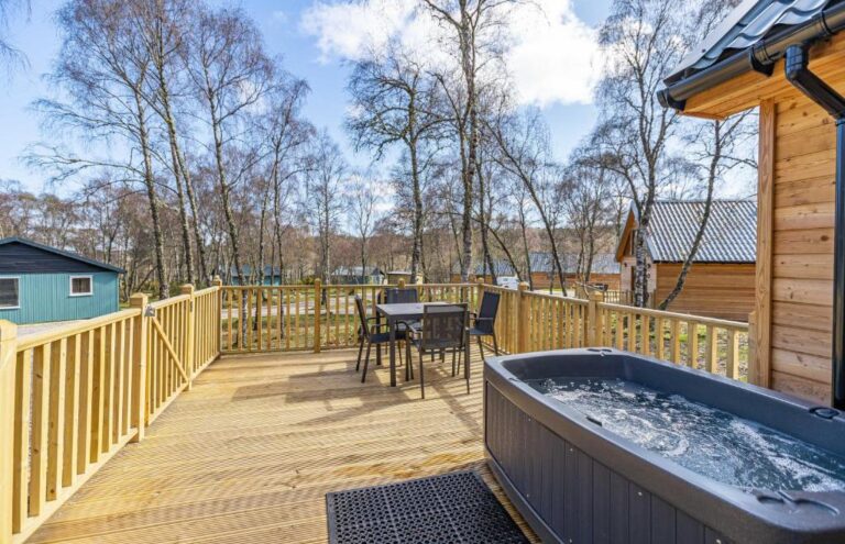 stunning log cabins near Loch Ness with hot tub 7