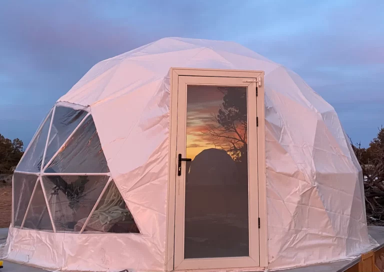 Bubble Domes in Arizona. Luxurious Glamping Dome 1