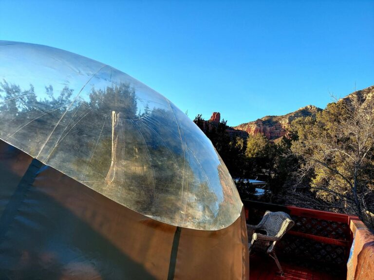 Bubble Domes in Arizona. Sedona Stargazing Capsule 2