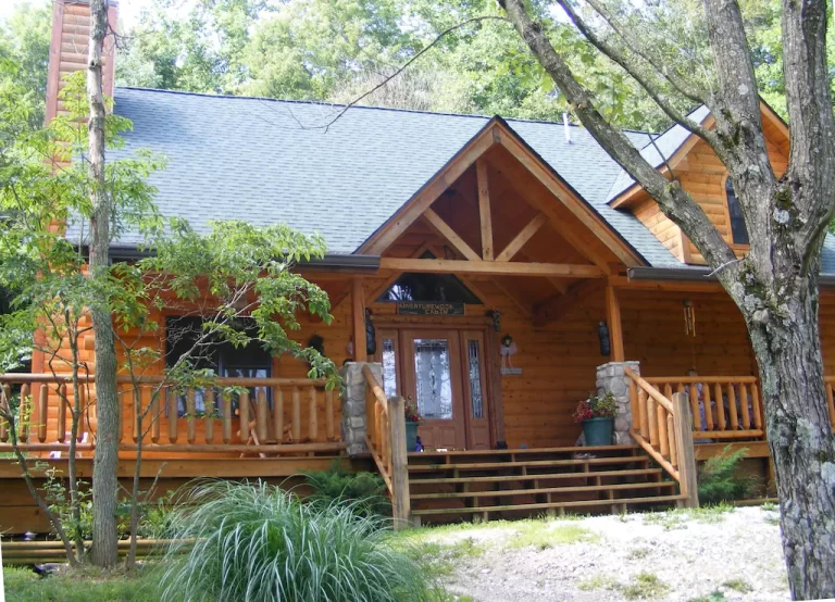 Cabins with Hot tub in Indiana​ ADVENTUREWOOD