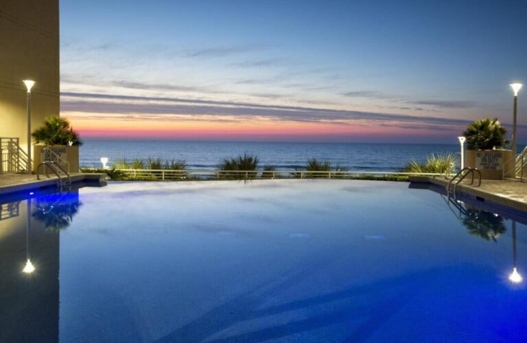 Club Wyndham Ocean Boulevard honeymoon suites in myrtle beach