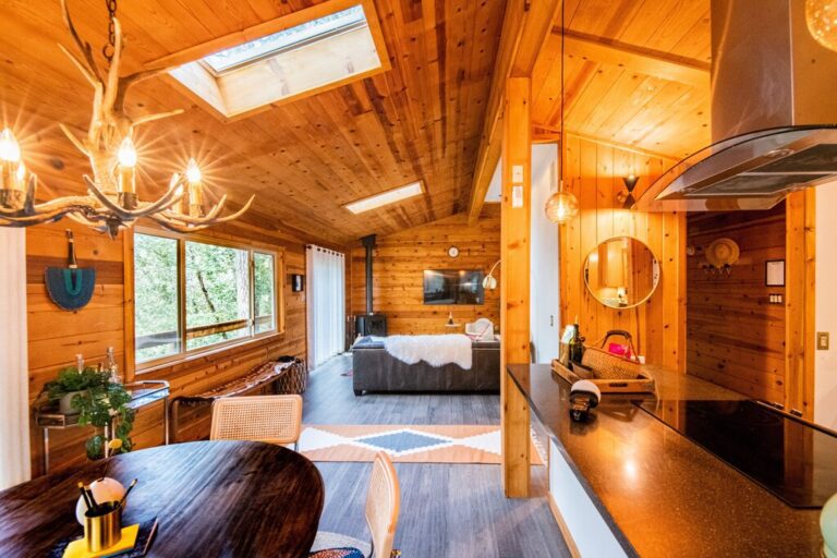 Idyll Pine Treehouse Cabin2