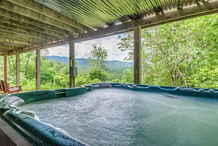cabin with hot tub in virginia