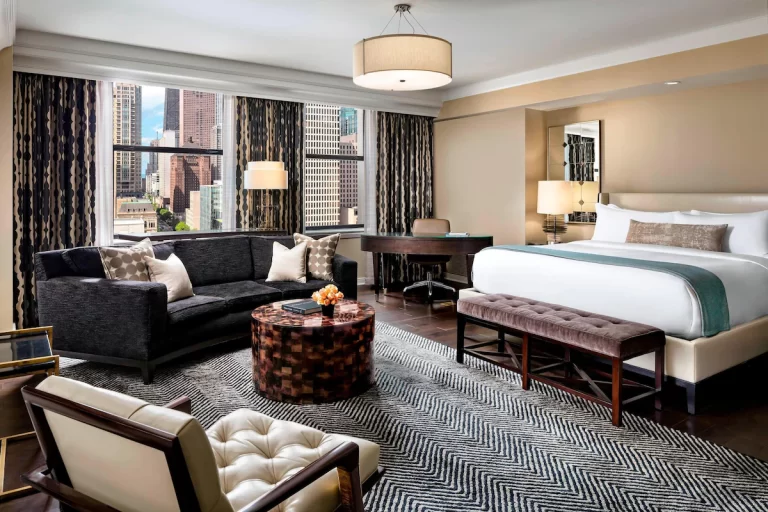 The Gwen Hotel Chicago suite 3