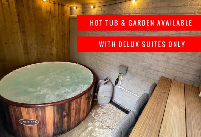 accommodations with hot tub in Liverpool
