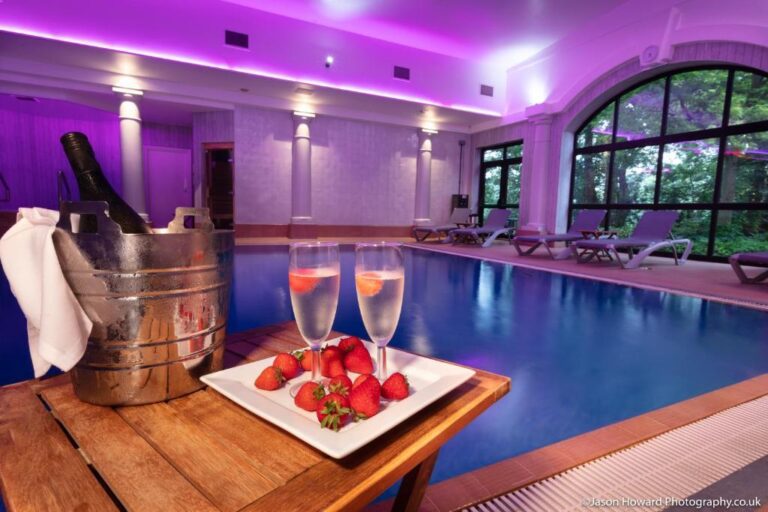 beautiful hotels in Chester with hot tub 2