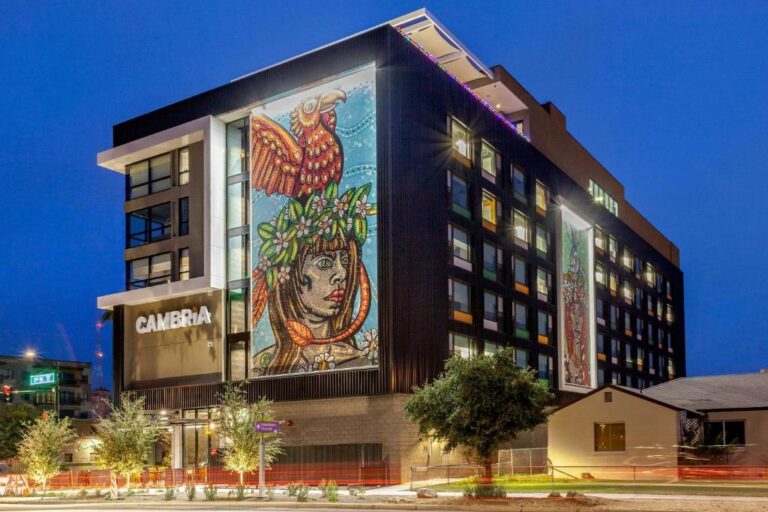 cool hotels in Phoenix-Cambria Hotel Downtown Phoenix