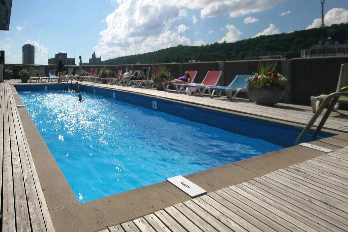 Top Rooftop Pool Hotels in Montreal ️ HandPicked List 2024