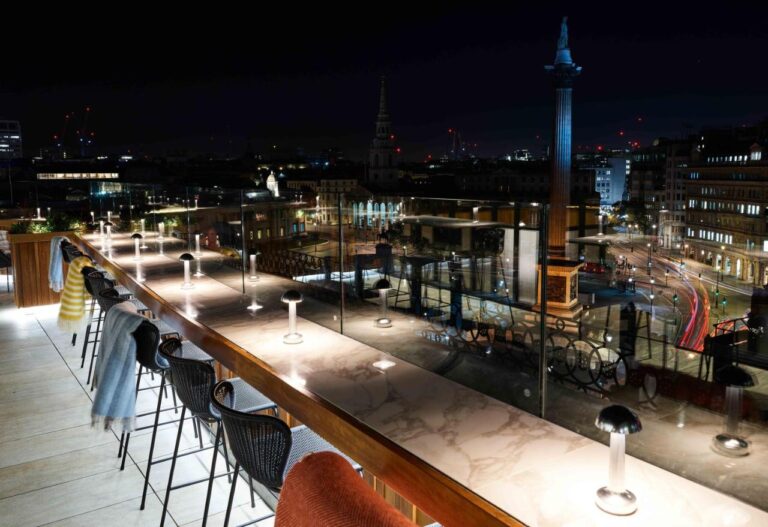 Trafalgar hotel London rooftop bar