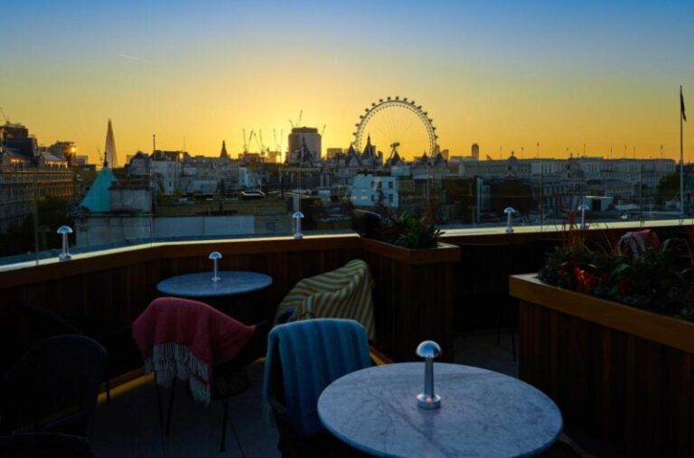 Trafalgar hotel London rooftop bar 3