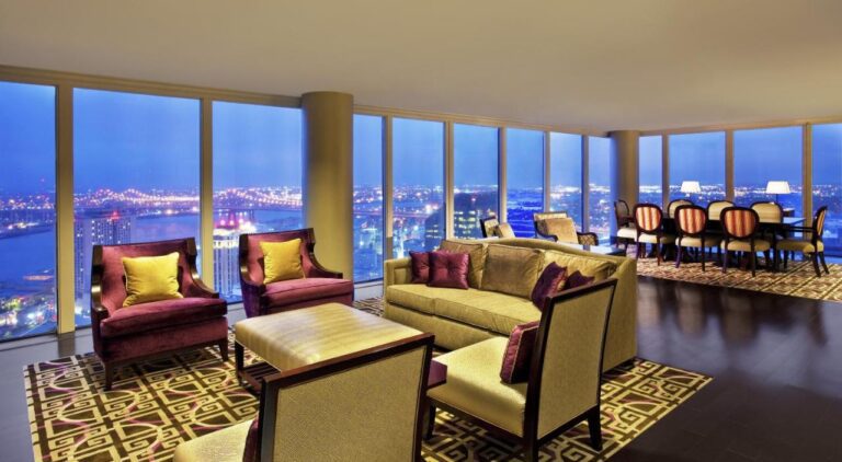 sheraton new orleans rooftop pool 3