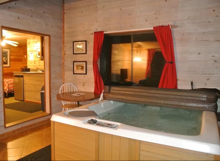 Best Cabins with Hot Tub in Arizona CABIN #1