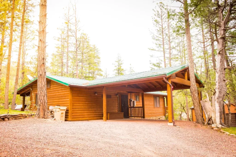 Best Cabins with Hot Tub in Arizona Tonto Creek Mountain Cabin