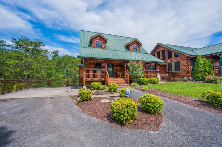 Cabin rentals in Pigeon Forge Our Mountain Dream3