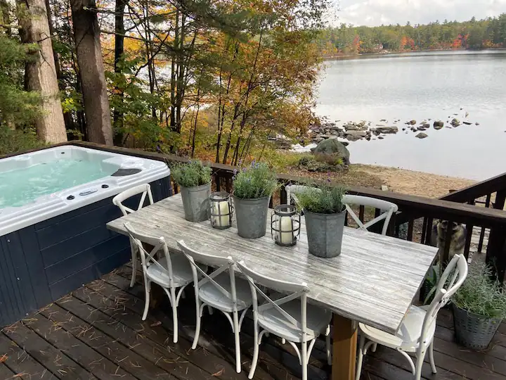 Cabins with hot tub in New Hampshire Lakefront designer cabin