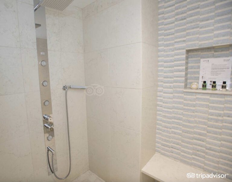Hotels with Walk In Shower for Two Seaport Hotel® Boston