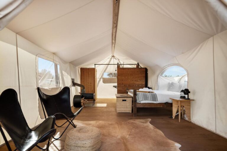 Hotels with Walk In Shower for Two Under Canvas Grand Canyon