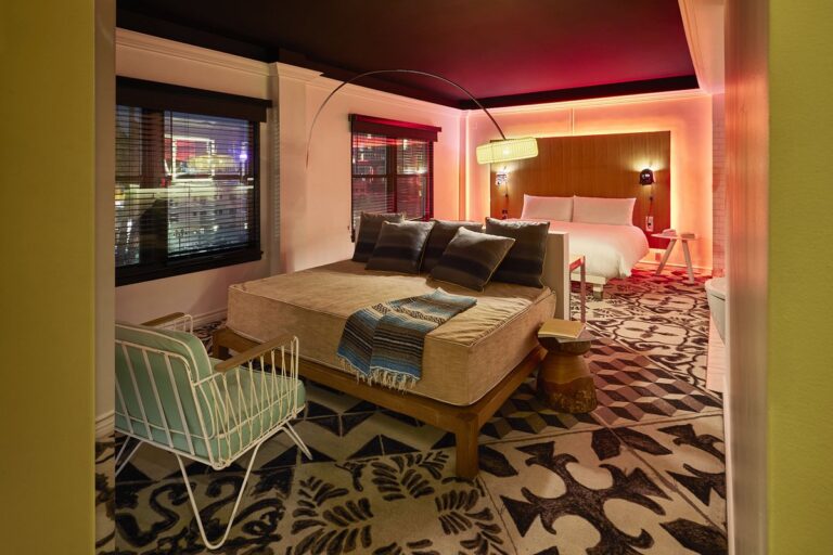 Themed Hotels In California. Mama Shelter HOTEL 4