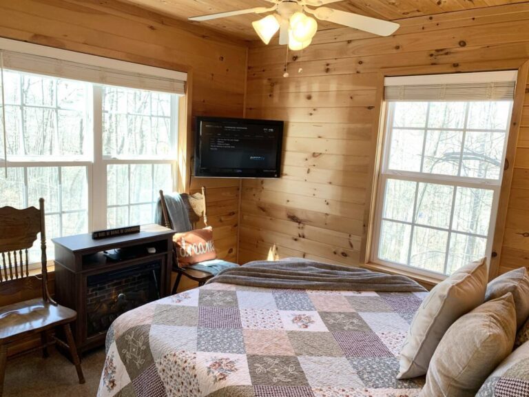 Treehouse cabins in Alabama Serenity Escape 3