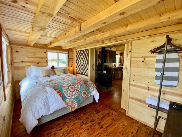 Treehouse cabins in Iowa Beautiful Cabin