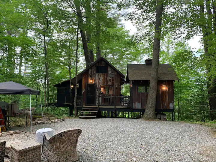 Treehouse cabins in Massachusetts 3 Bedroom Tree House2