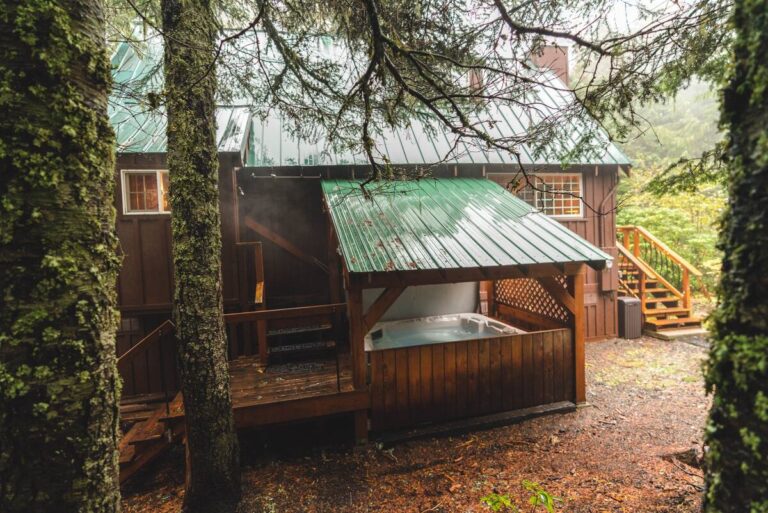 cabins with hot tub in oregon Wonderful Cabin1